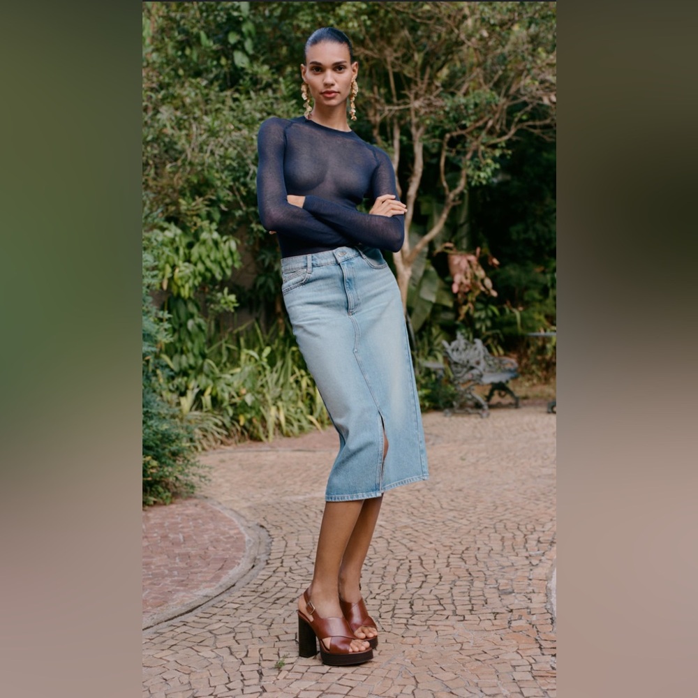 Zara Blue Light Blue Midi Skirt size Medium